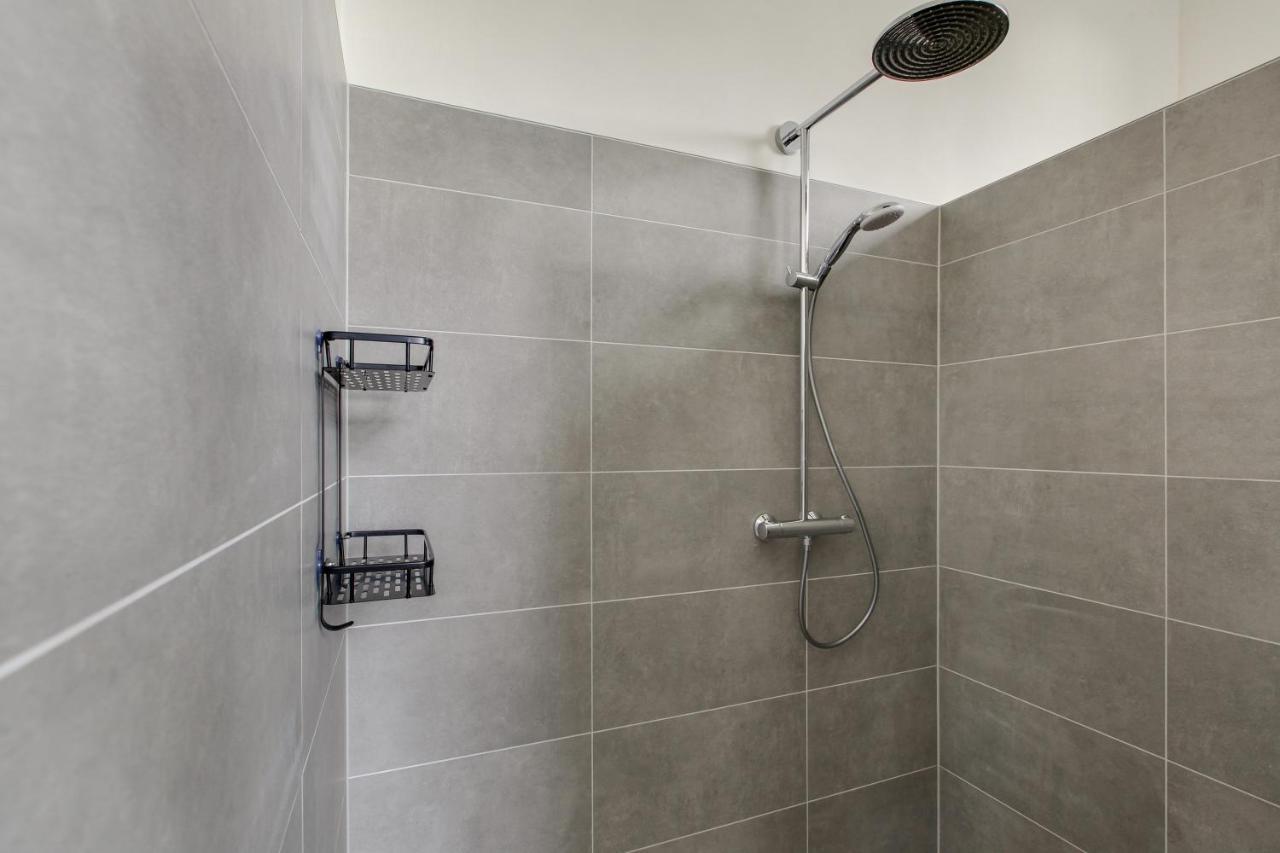 Romantische Stad Suite "Alora", Met Prive Parkeerplaats อัลค์มาร์ ภายนอก รูปภาพ