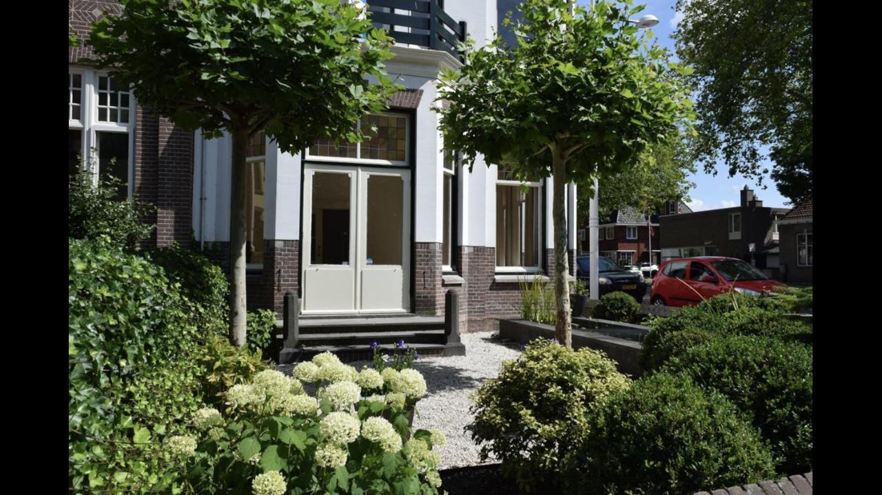 Romantische Stad Suite "Alora", Met Prive Parkeerplaats อัลค์มาร์ ภายนอก รูปภาพ